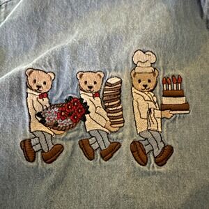 Quizz Again Vintage Button Up Shirt Women Large Denim Embroidered Bear Grannycor